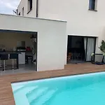 فيلة L'etoile De سانت ماري لا مير